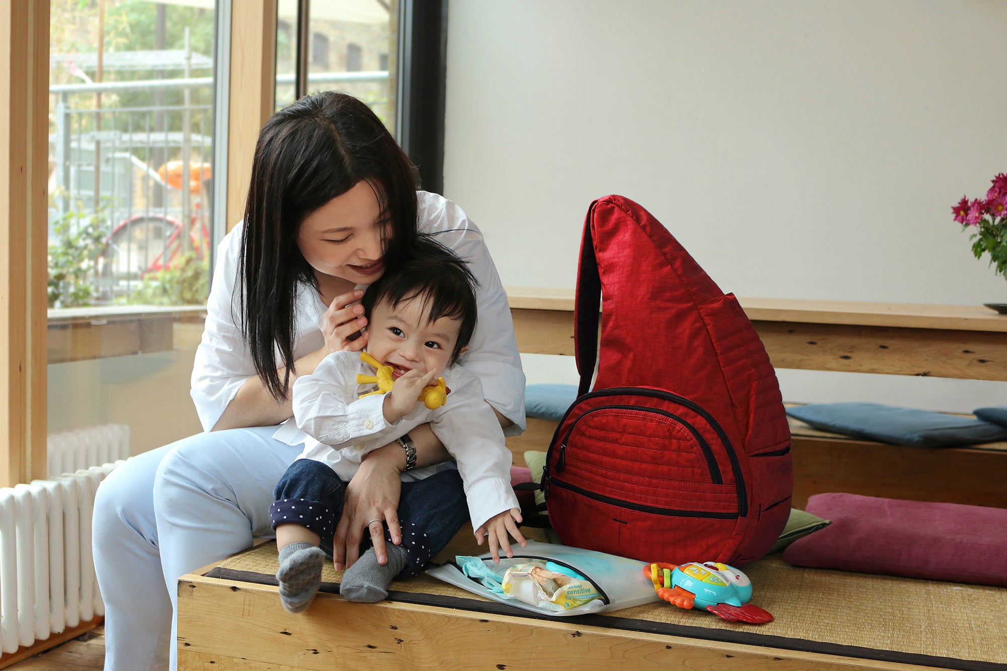 ヘルシーバックバッグ ビッグバッグ クリムゾン BIGBAG For Her POINT10 RED TEXTURED NYLON Textured nylon Crimson アクティブ＆アウトドア エキュート赤羽2208 コアクラシック テクスチャードナイロン ノベルティS以上 ビッグバッグ レッド