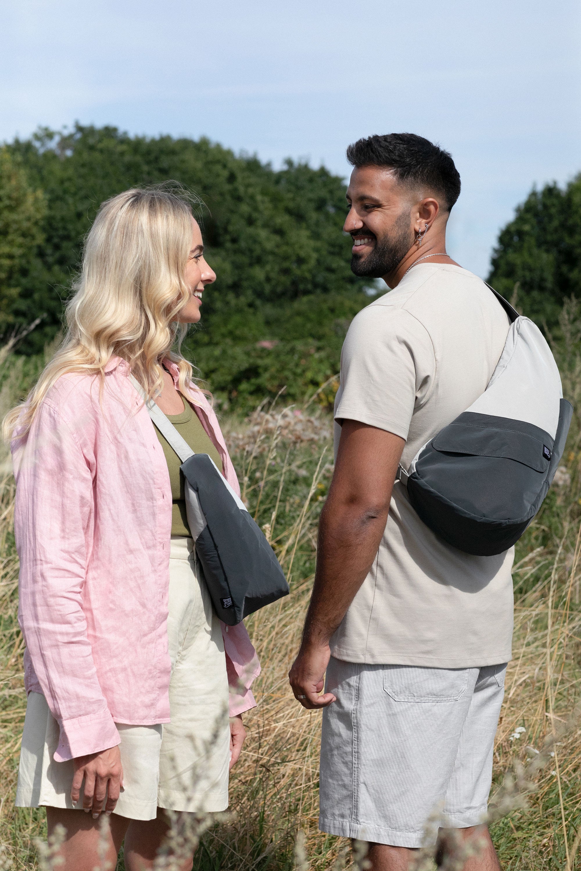 ヘルシーバックバッグ 20%OFF タイベック Sサイズ グレー 25SS 25SS NEW gallerylink3 S size SALE Sサイズ Tyvek Grey スペシャルエディション パターン&プリント ポイント対象外 会員限定クーポン202508