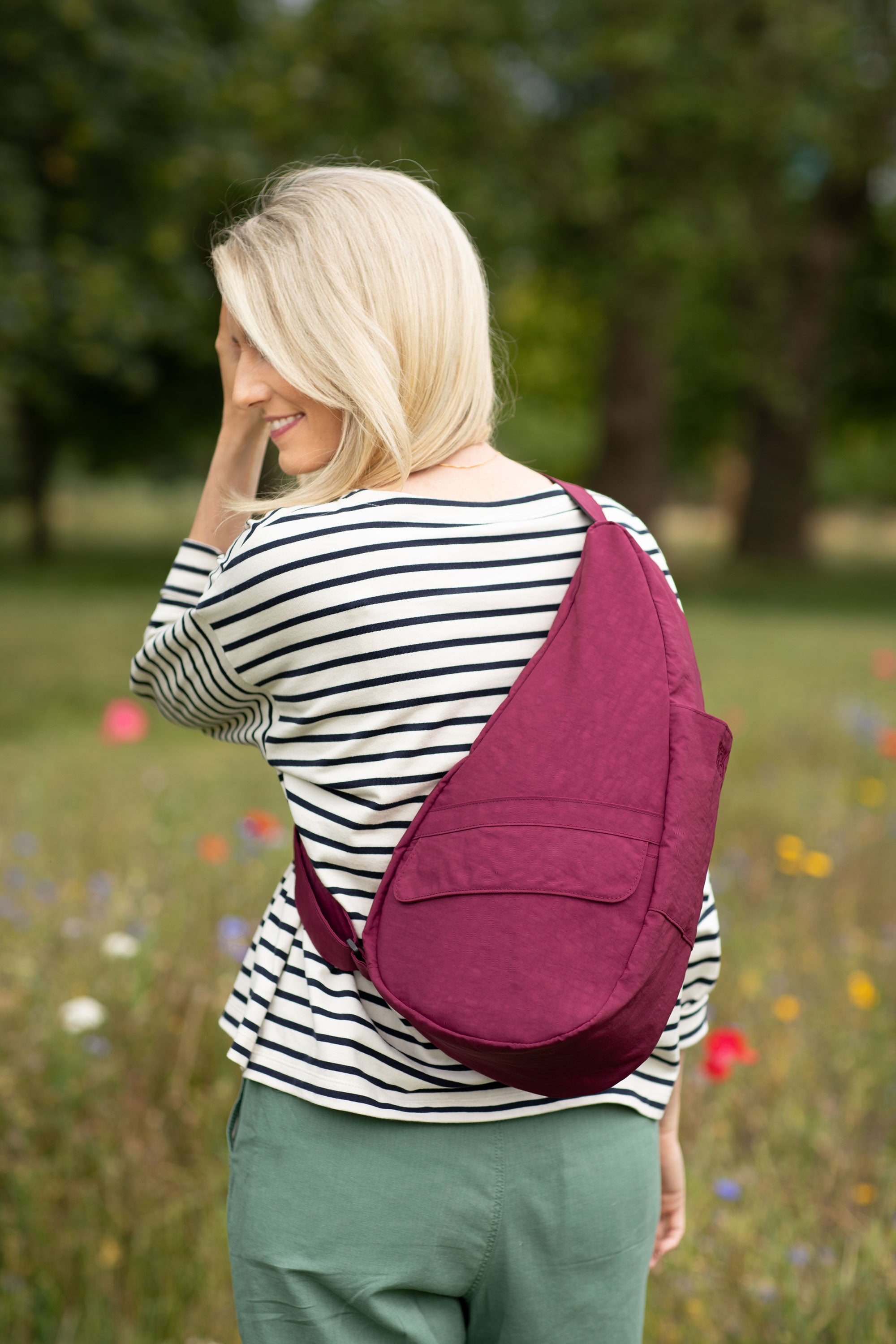 ヘルシーバックバッグ 1月1日正午開始 2025福袋 テクスチャードナイロン Sサイズ ルビー + ミニバックレット1点 ※返品交換不可 2025福袋 24AW S size Sサイズ TEXTURED NYLON Textured nylon Ruby コアクラシック テクスチャードナイロン テクスチャードナイロンSサイズ ポイント対象外