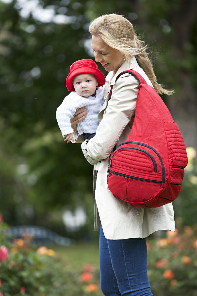 ヘルシーバックバッグ ビッグバッグ クリムゾン BIGBAG For Her POINT10 RED TEXTURED NYLON Textured nylon Crimson アクティブ＆アウトドア エキュート赤羽2208 コアクラシック テクスチャードナイロン ノベルティS以上 ビッグバッグ レッド