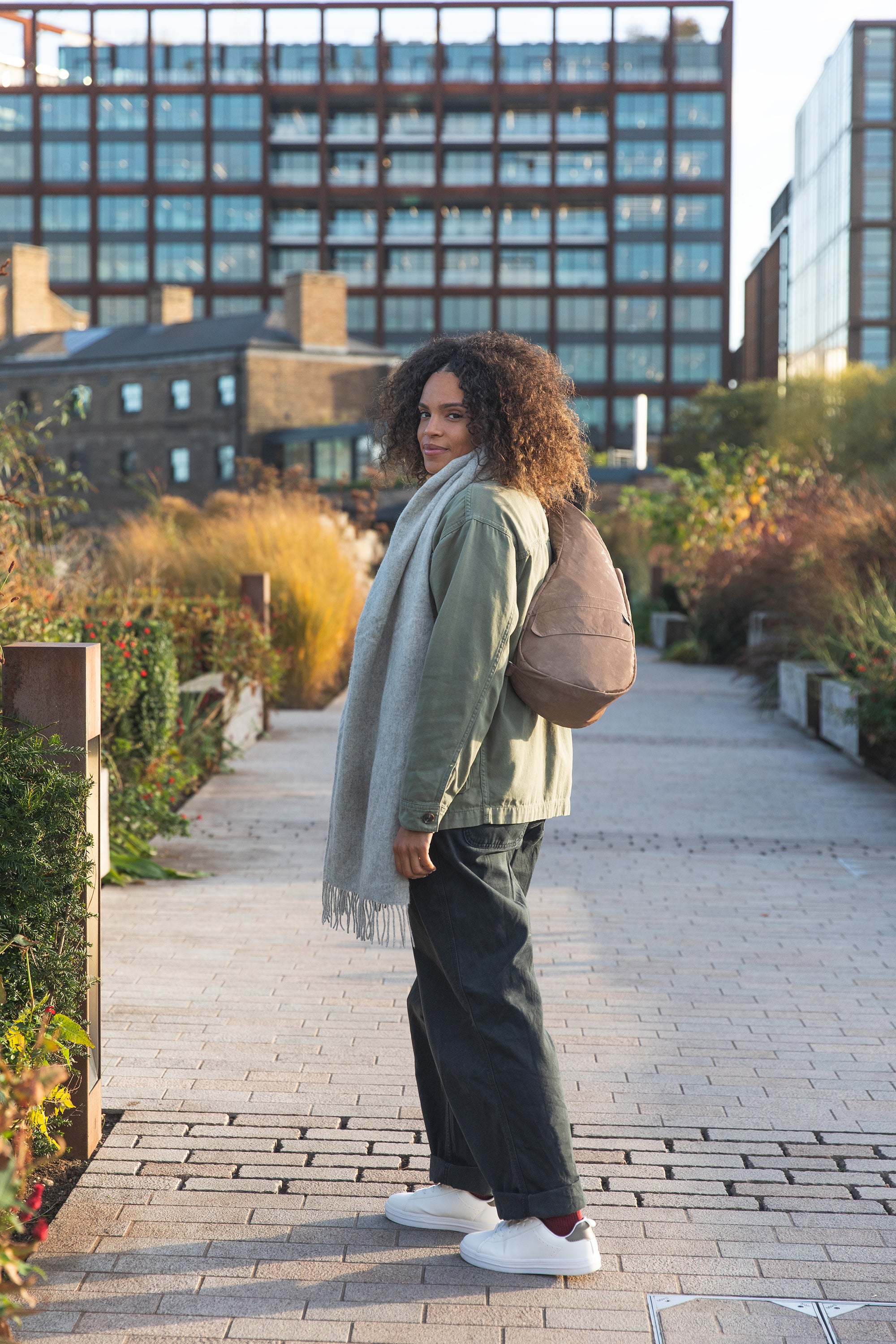 ヘルシーバックバッグ シャモア Sサイズ 2022AW NEW 22aw BEIGE BROWN eギフト対象 For Her KHAKI LIGHTBROWN S size SALE Sサイズ カーキ スペシャルエディション ブラウン ベージュ ポイント対象外