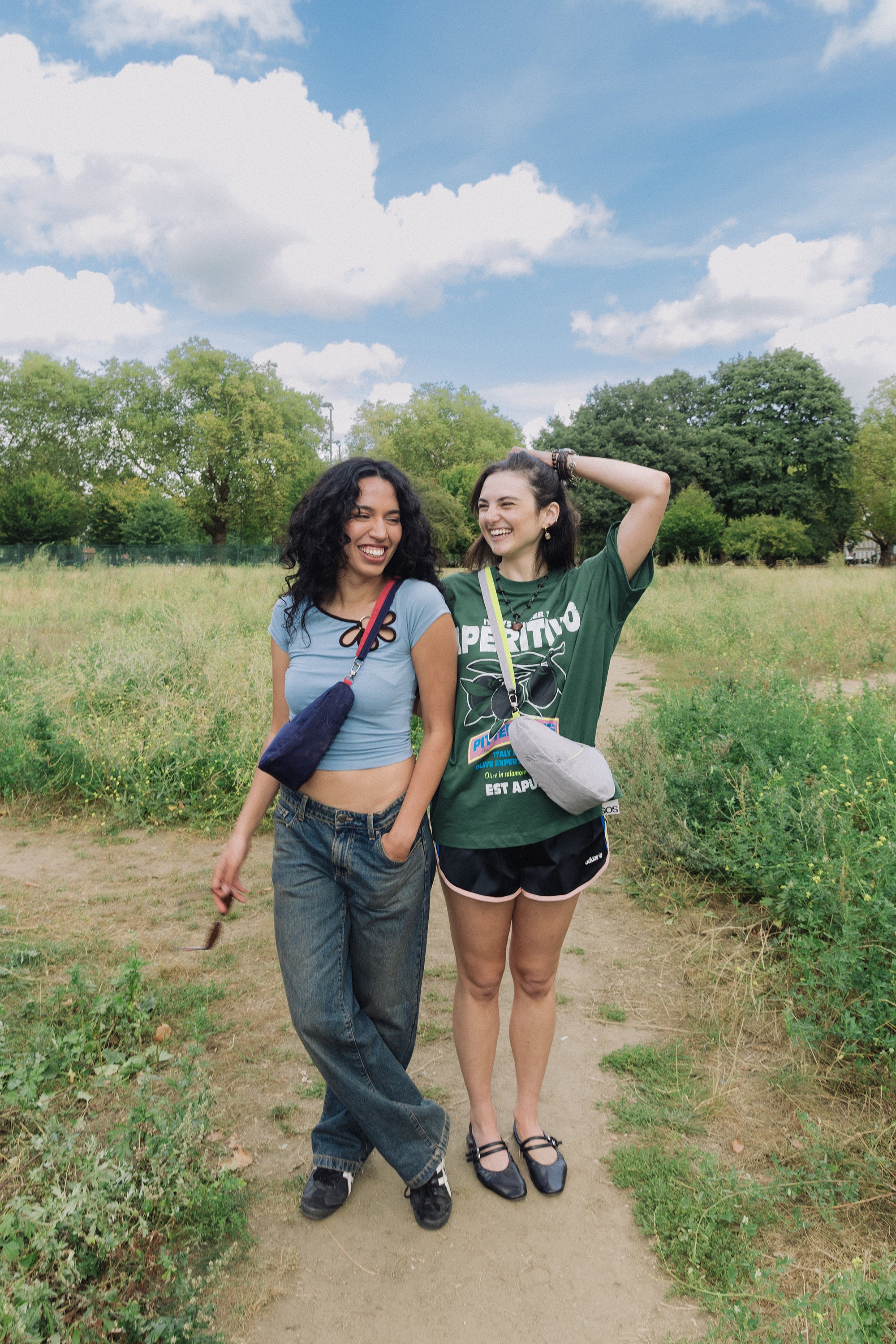 ヘルシーバックバッグ 《先行販売》テクスチャードナイロン バッグレット ロケットグレー / ライムゼスト 26SS 26SS 26SS NEW コアクラシック バッグレット メール便指定商品 会員限定カート表示 配送日時指定不可