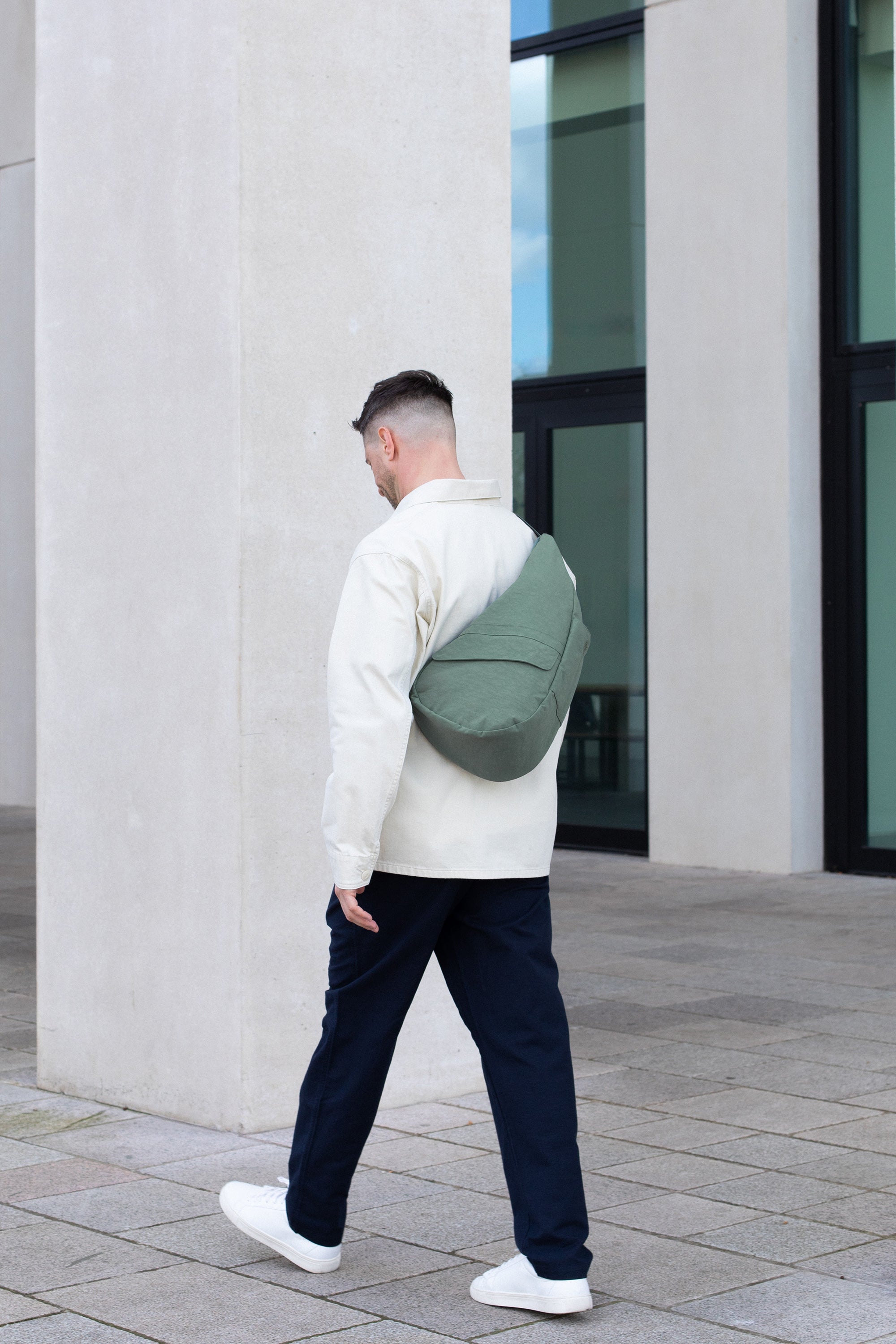 ヘルシーバックバッグ テクスチャードナイロン Mサイズ シーグラス 24AW 24AW NEW eギフト対象 M size Mサイズ TEXTURED NYLON Textured nylon Seagrass コアクラシック テクスチャードナイロン ノベルティS以上 予約1017出荷
