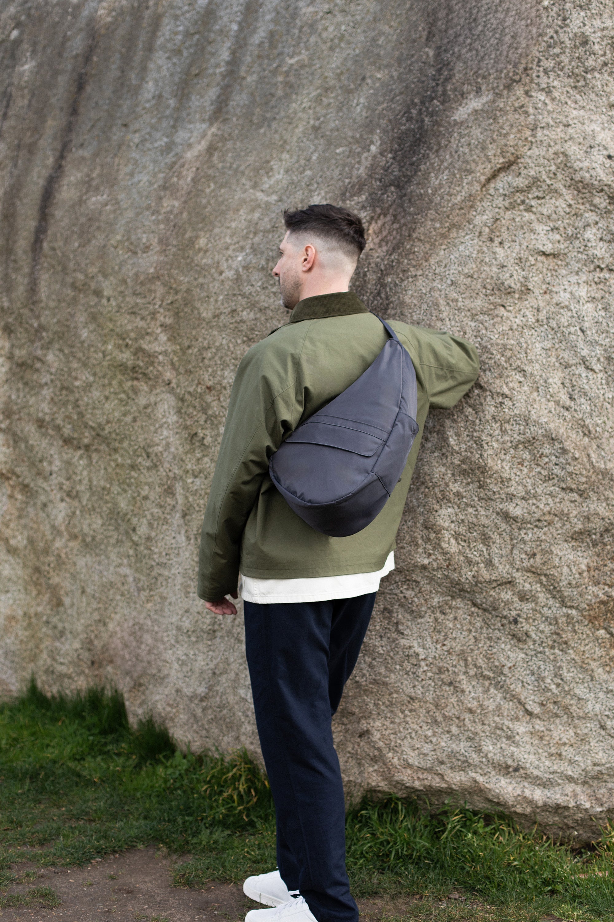 ヘルシーバックバッグ リサイクルナイロン Mサイズ スレート 24AW 24AW NEW eギフト対象 M size Mサイズ Recyceled nylon Slate コアクラシック ノベルティS以上 期間限定セール20241115元