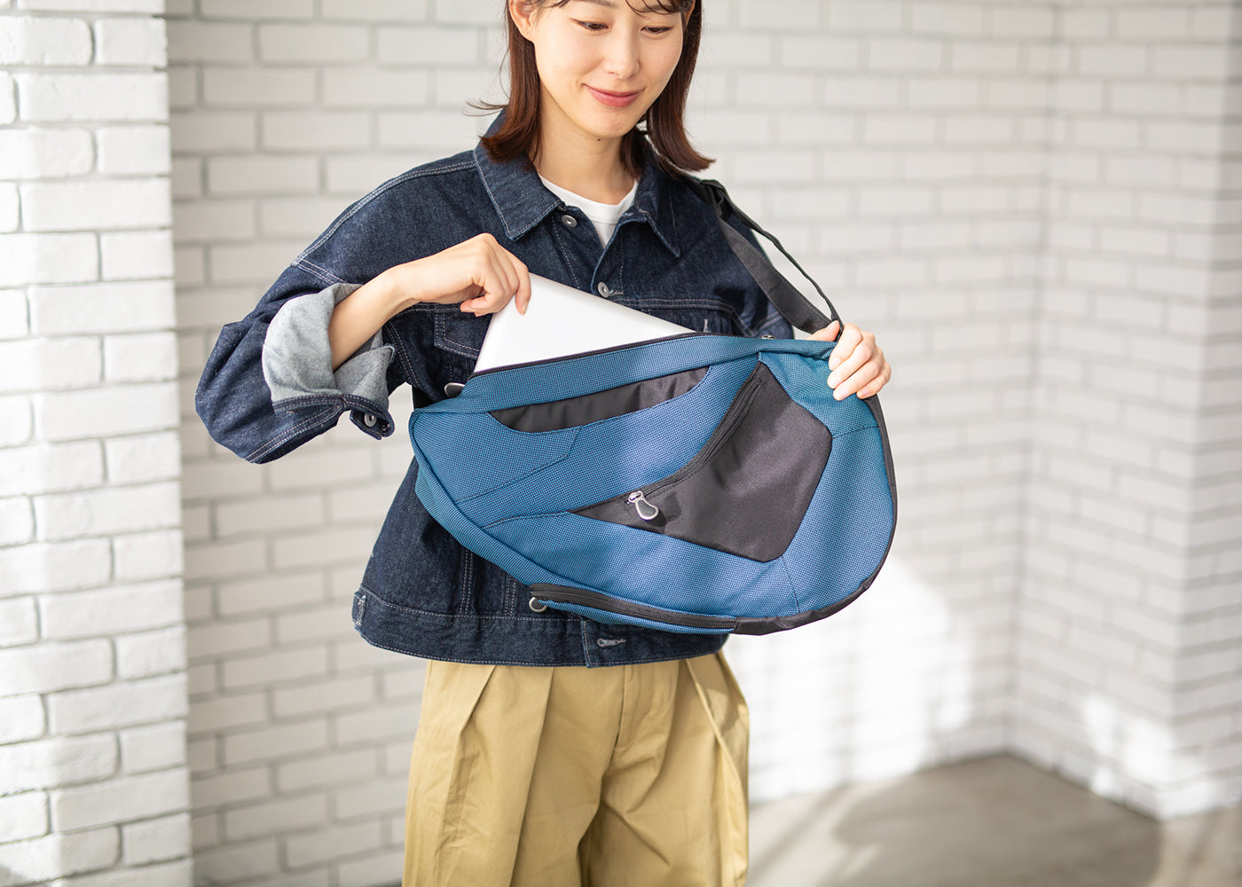ヘルシーバックバッグ アクティブトラベラー Mサイズ オーシャン 26SS