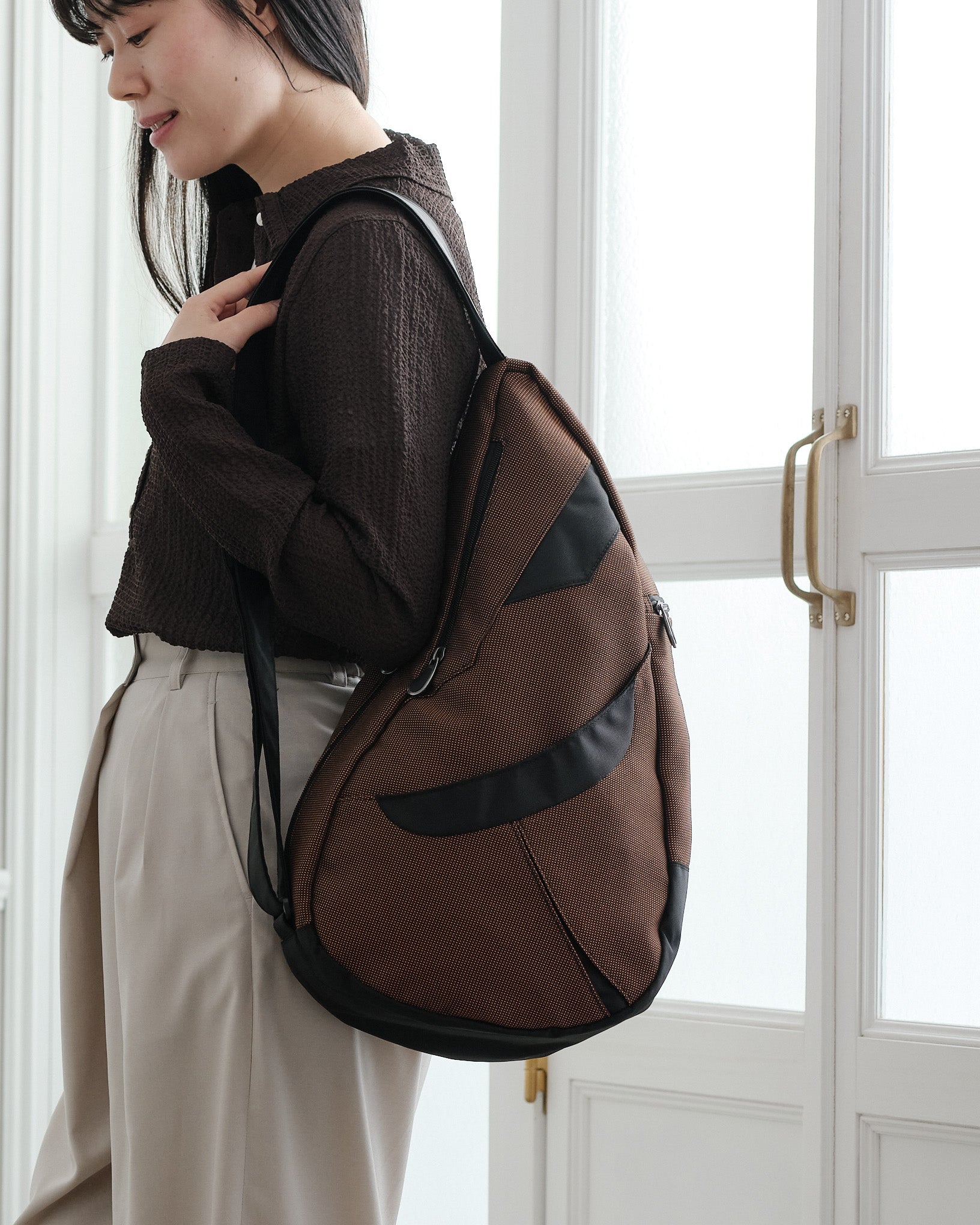 ヘルシーバックバッグ 《予約販売／8月25日出荷予定》トラベラー Mサイズ レッドウッド 26AW 26AW 26AW NEW 26AW先行販売 26AW先行販売_予約分 ノベルティS以上_26AW先行販売 会員限定カート表示