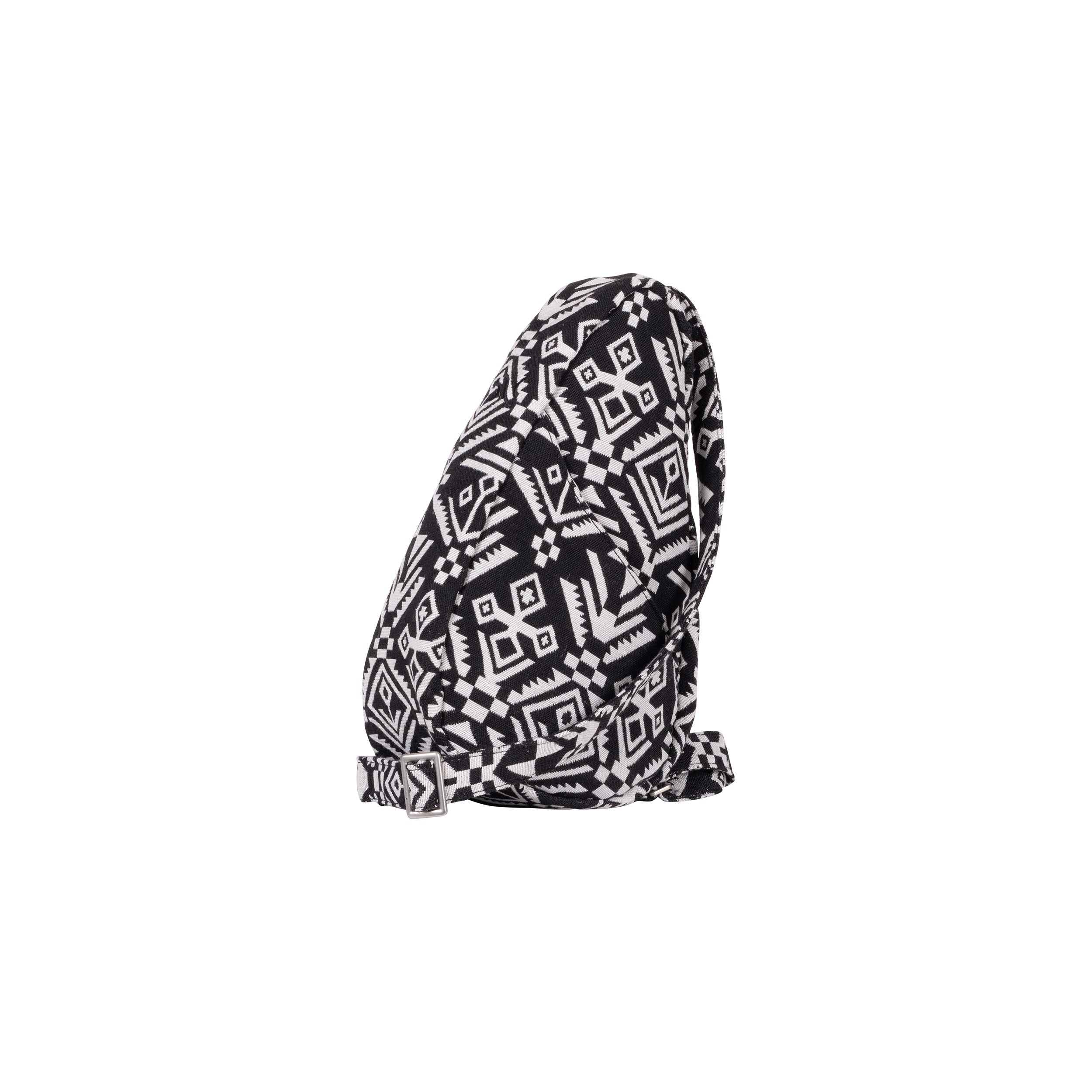 ヘルシーバックバッグ 《予約販売／8月25日出荷予定》フォークロア スリング（ノミィ） ブラック 26AW 26AW 26AW NEW 26AW先行販売 26AW先行販売_予約分 会員限定カート表示