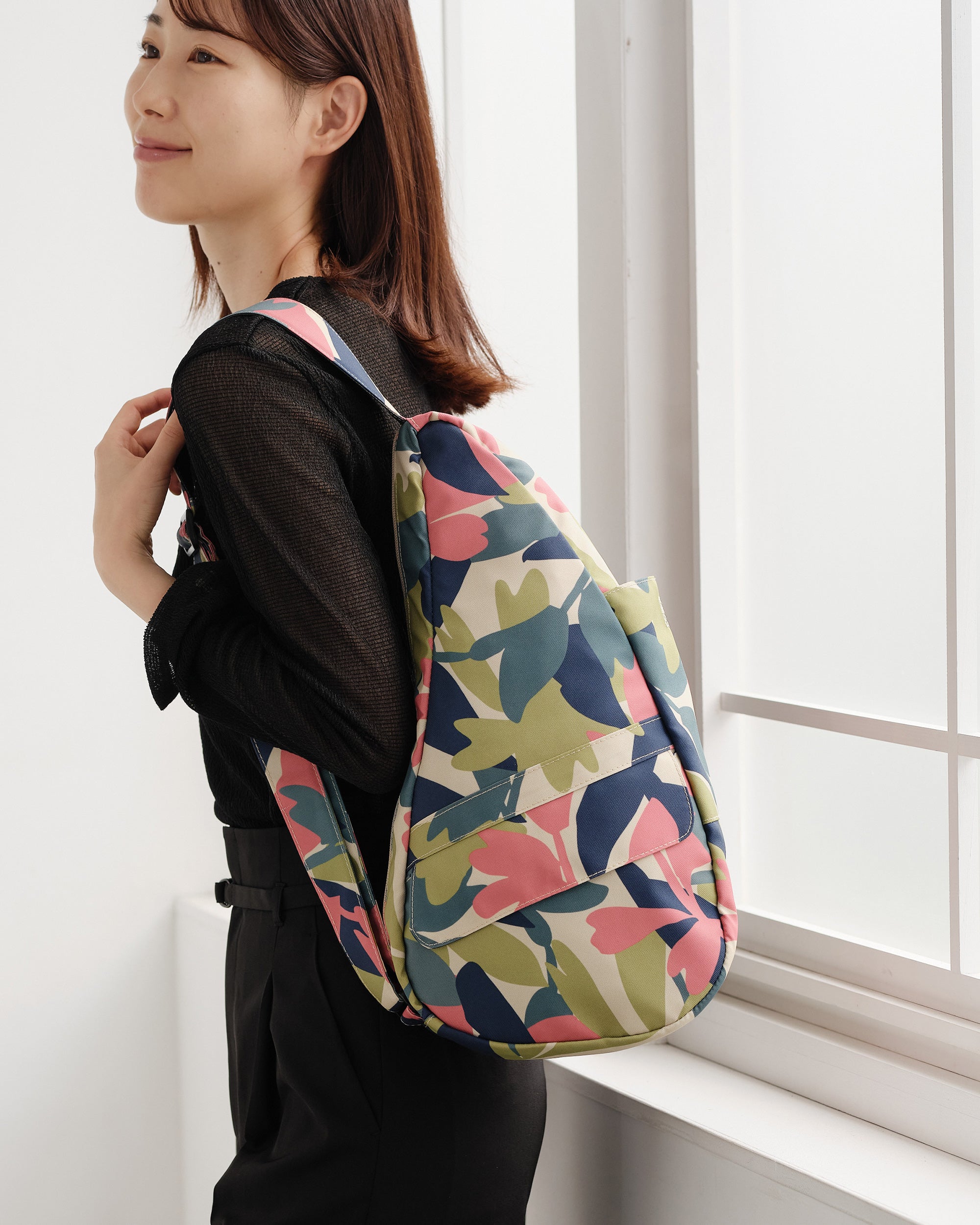 ヘルシーバックバッグ 《予約販売／8月25日出荷予定》プリント Sサイズ マキシフローラ コーラル 26AW 26AW 26AW NEW 26AW先行販売 26AW先行販売_予約分 ノベルティS以上_26AW先行販売 会員限定カート表示