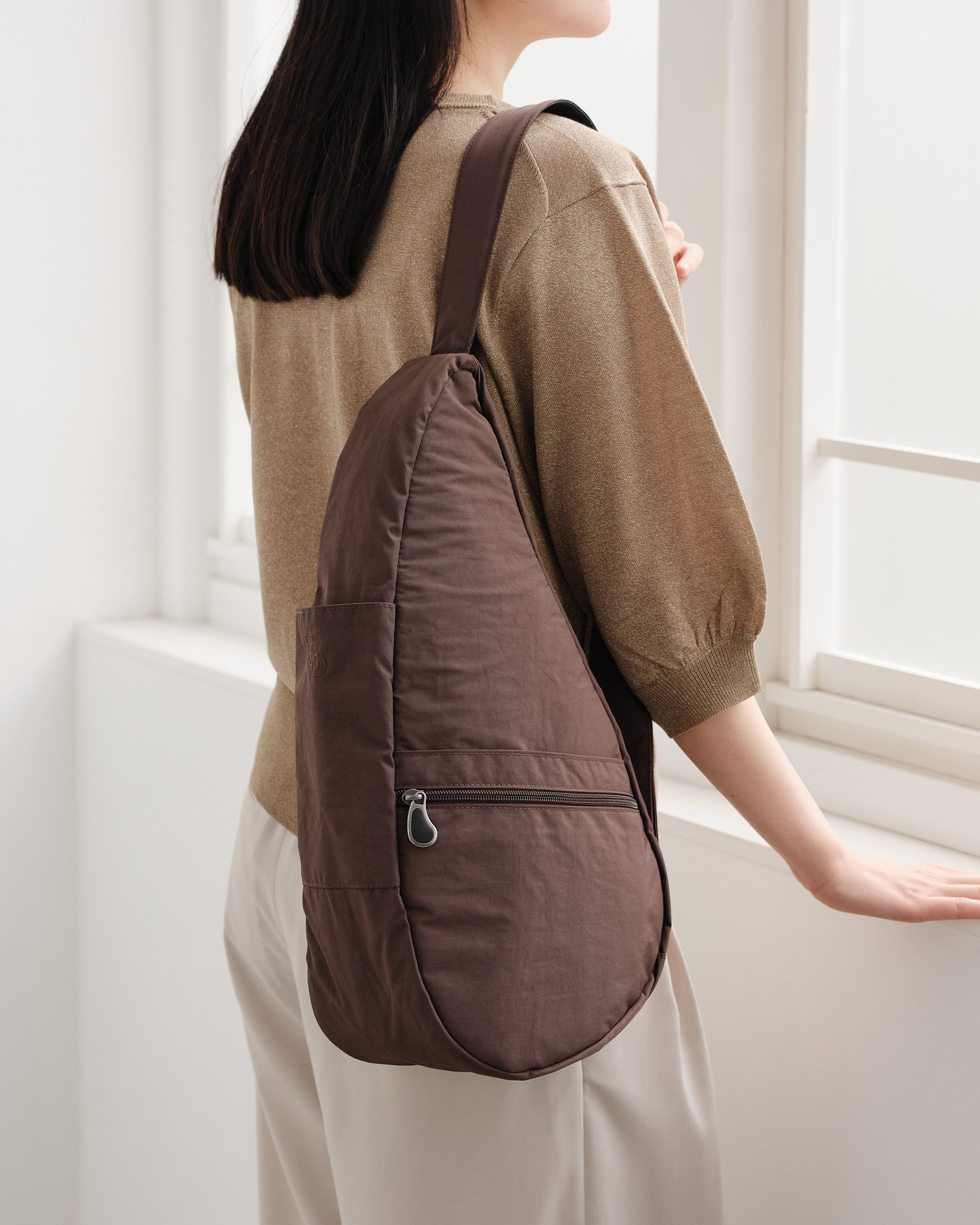 ヘルシーバックバッグ 《予約販売／8月25日出荷予定》テクスチャードナイロン Sサイズ モカ 26AW 26AW 26AW NEW 26AW先行販売 26AW先行販売_予約分 ノベルティS以上_26AW先行販売 会員限定カート表示