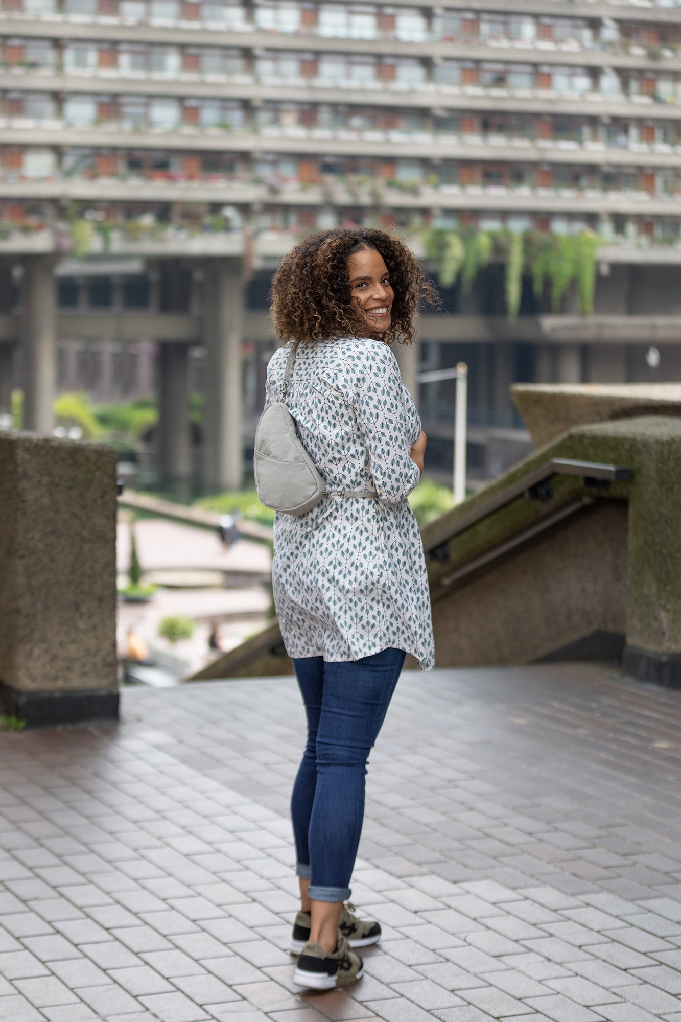 ヘルシーバックバッグ テクスチャードナイロン バッグレット ロケットグレー 22SS 24AW 24SS eギフト対象 For Her GRAY LARGE BAGLETT TEXTURED NYLON Textured nylon Rocketgray wakeupcall エキュート赤羽2208 グレー コアクラシック テクスチャードナイロン テクスチャードナイロンラージバッグレット バッグレット ラージバッグレット 期間限定セール20241115元 配送希望日時指定不可