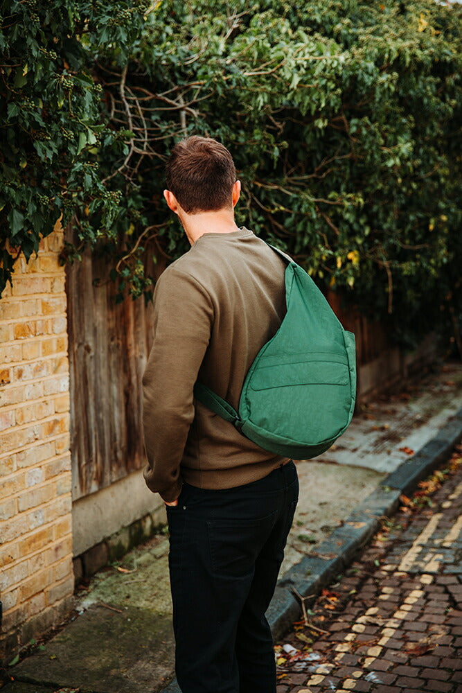 ヘルシーバックバッグ テクスチャードナイロン Mサイズ スプルース 24AW 24SS eギフト対象 For Her For Him GREEN M size Mサイズ TEXTURED NYLON Textured nylon Spruce エキュート赤羽2208 グリーン コアクラシック テクスチャードナイロン テクスチャードナイロンMサイズ ノベルティS以上 大容量ジッパーポケット付きMサイズ ７）ポイントアップ＆クーポン広告