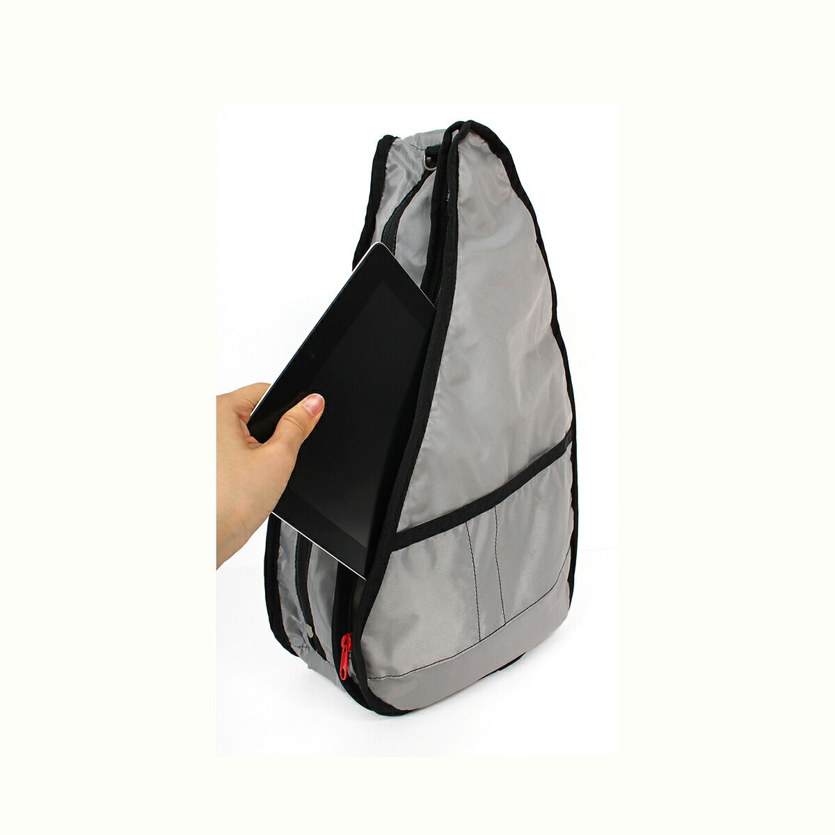ヘルシーバックバッグ テクスチャードナイロン Mサイズ クリムゾン 24AW 24SS eギフト対象 For Her For Him M size Mサイズ RED TEXTURED NYLON txnylon-crimson エキュート赤羽2208 コアクラシック テクスチャードナイロン テクスチャードナイロンMサイズ ノベルティS以上 大容量ジッパーポケット付きMサイズ ７）ポイントアップ＆クーポン広告